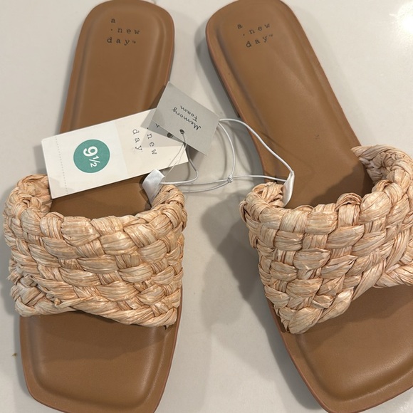 NWT A New Day Nicolette Raffia Slide Sandals - Picture 5 of 7